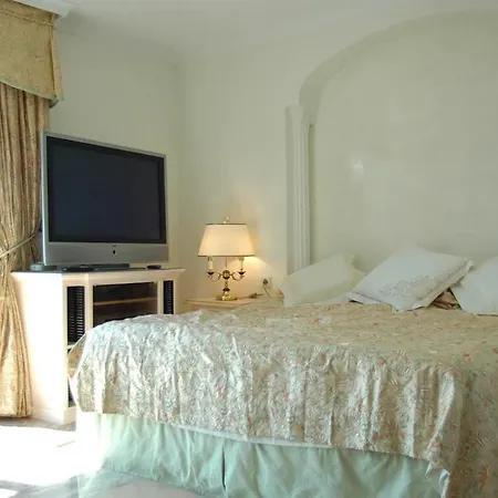 Сasa de vacaciones De Lujo En El Centro De Nerja